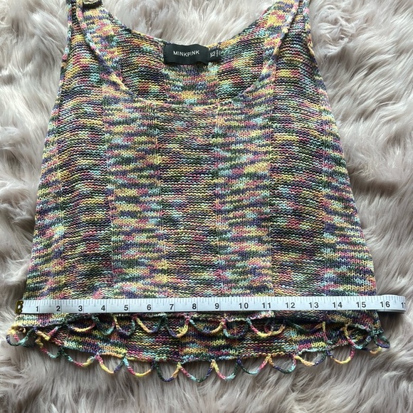 🌈 Adorable Colourful Knit Tank Top (xs) - Picture 4 of 5